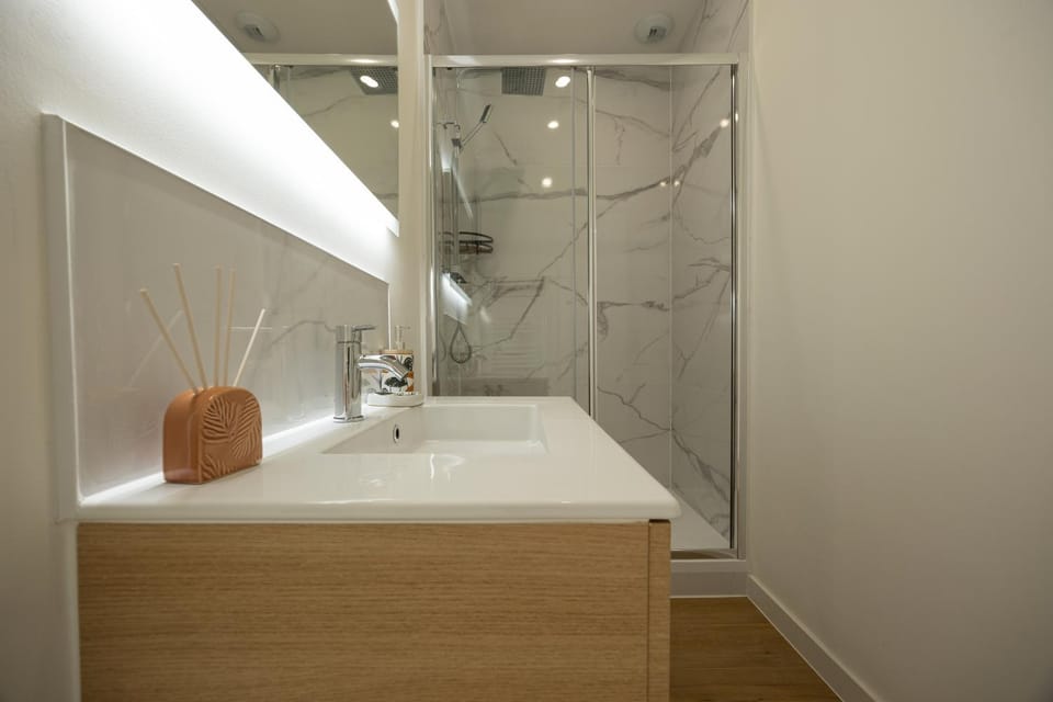 302 Chanzy - Jungle Chic - T1 Dépaysant - Centre Apartment in Le Mans