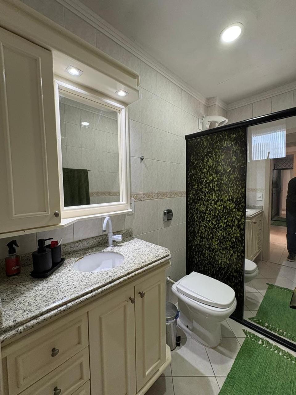 2 quartos com sacada gourmet 400 metros da praia Apartment in Camboriú