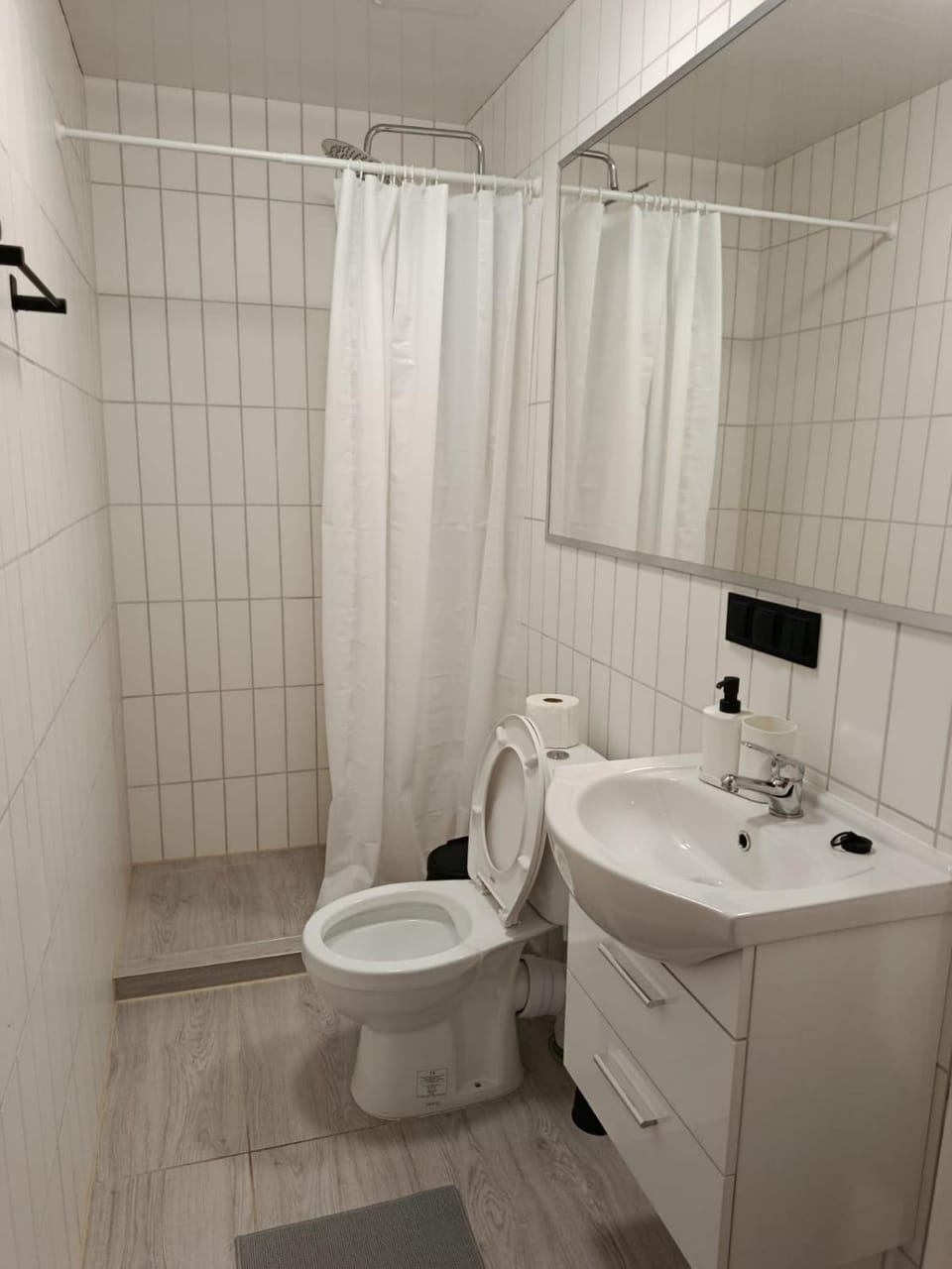 Mieszkanie z 2-sypialniami Apartment in Warsaw