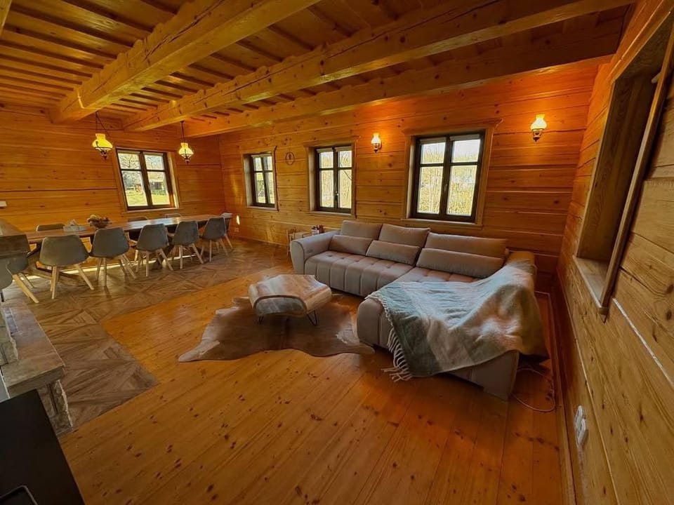 Roubenka Liduška Chalet in Lower Silesian Voivodeship