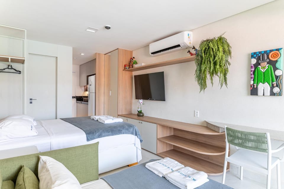 Bed, Photo of the whole room, Bedroom, wardrobe, air conditioner