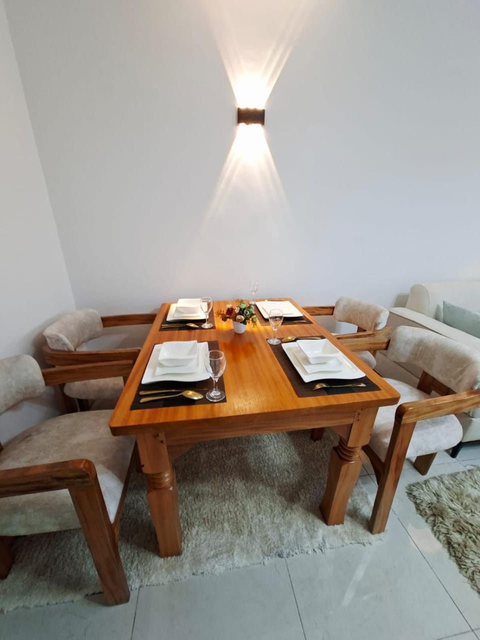 Mayaloft 2 bedroom near airport and SGR Apartment in Nairobi