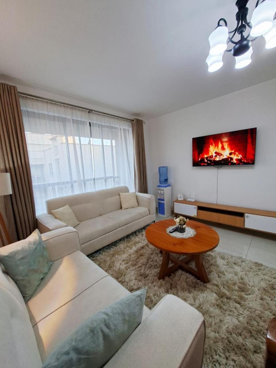 Mayaloft 2 bedroom near airport and SGR Apartment in Nairobi