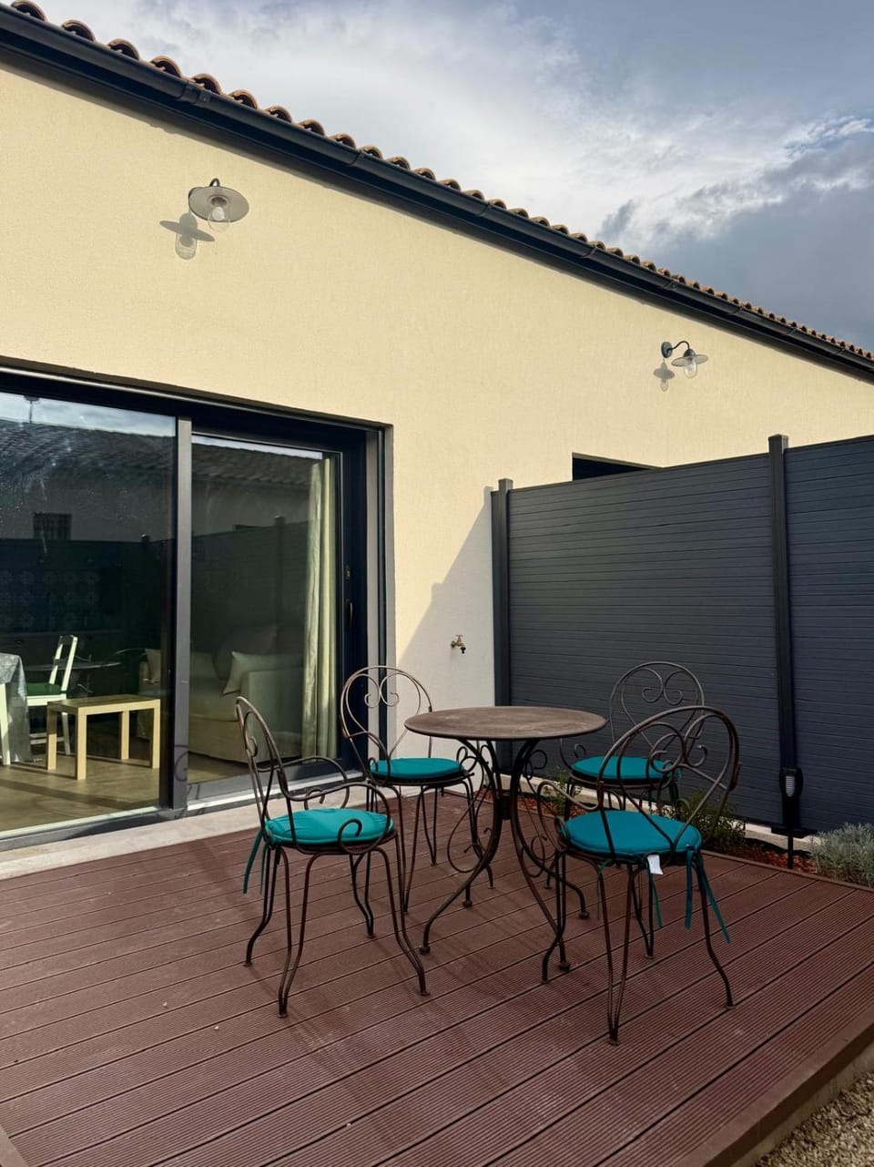 Balcony/Terrace, Dining area