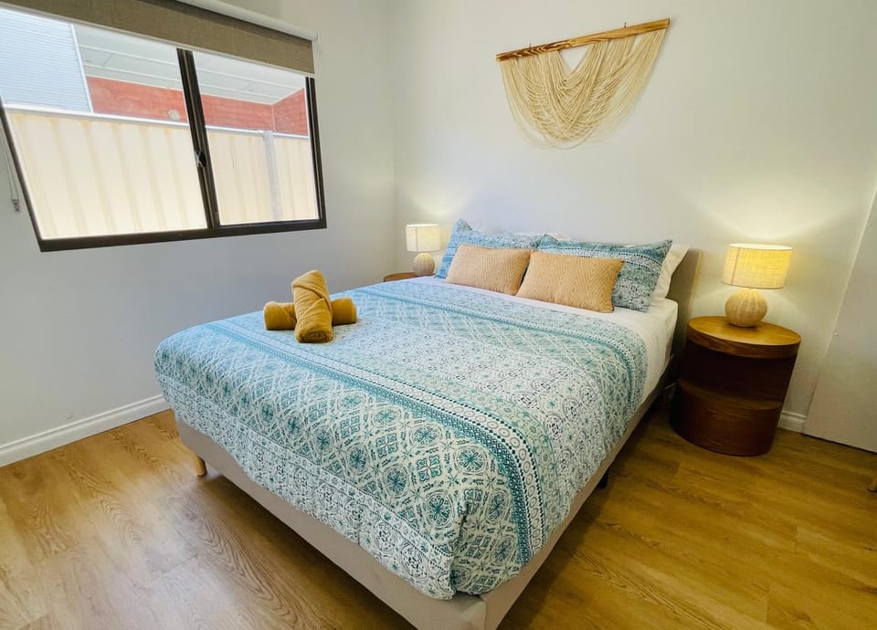 Sunrise Beach Hideaway Apartment in Exmouth