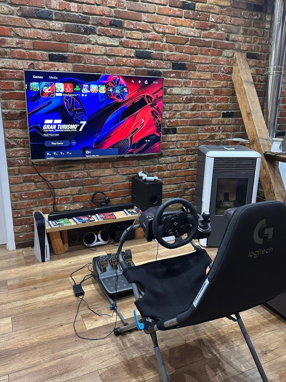 PS5, VR2, Logitech racing-Apartmán pod Chočom Apartment in Slovakia