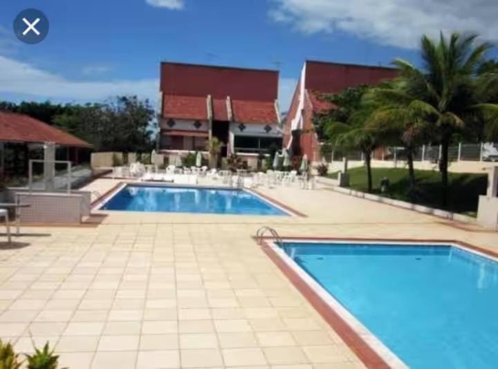 Apartamento confortável em uma vila de observadores de pássaros com vista para a lagoa! Apartment in Guarapari