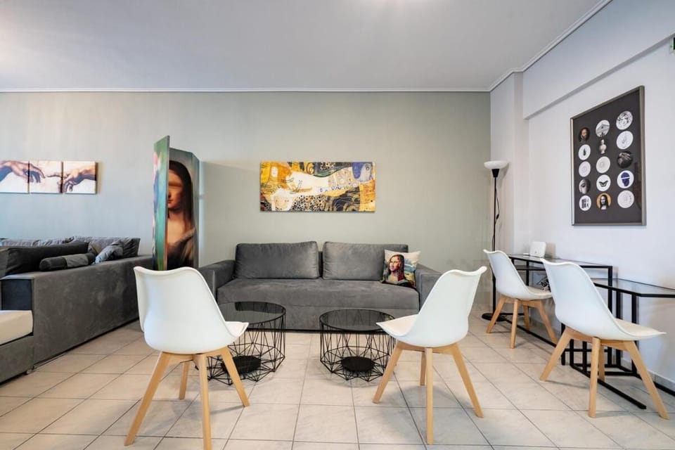 Family 2BRM Flat in Patissia-Acropolis View by ΜΡS Apartment in Athens