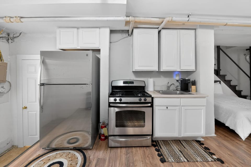 Cozy Baltimore Studio apts Apartment in Baltimore