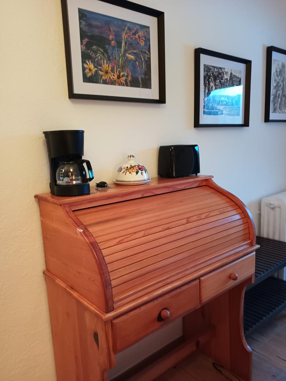 Coffee/tea facilities, Kitchen or kitchenette, toaster