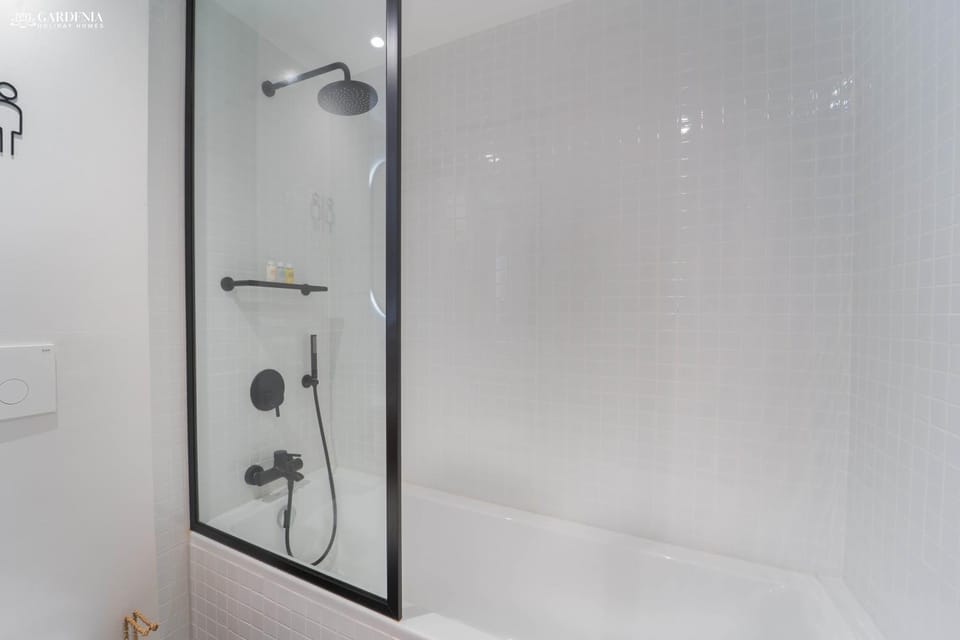 Shower, Bathroom, Bath