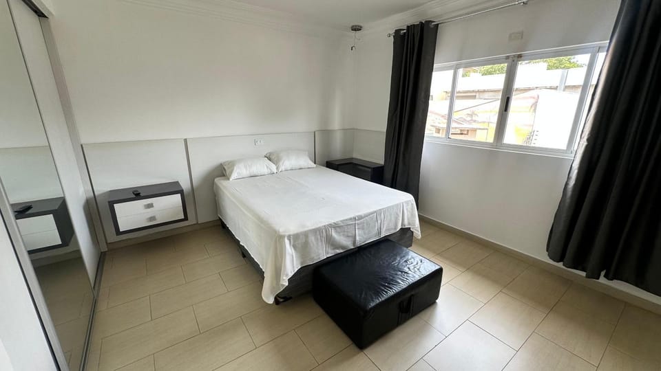 Bed, TV and multimedia, Bedroom, wardrobe, air conditioner