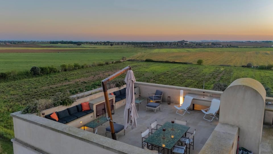 Day, Natural landscape, View (from property/room), Balcony/Terrace, Dining area, Sunset