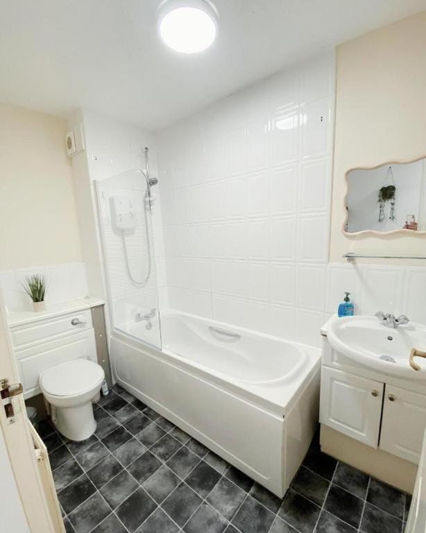 The Easter Suites with free parking Apartment in Edinburgh