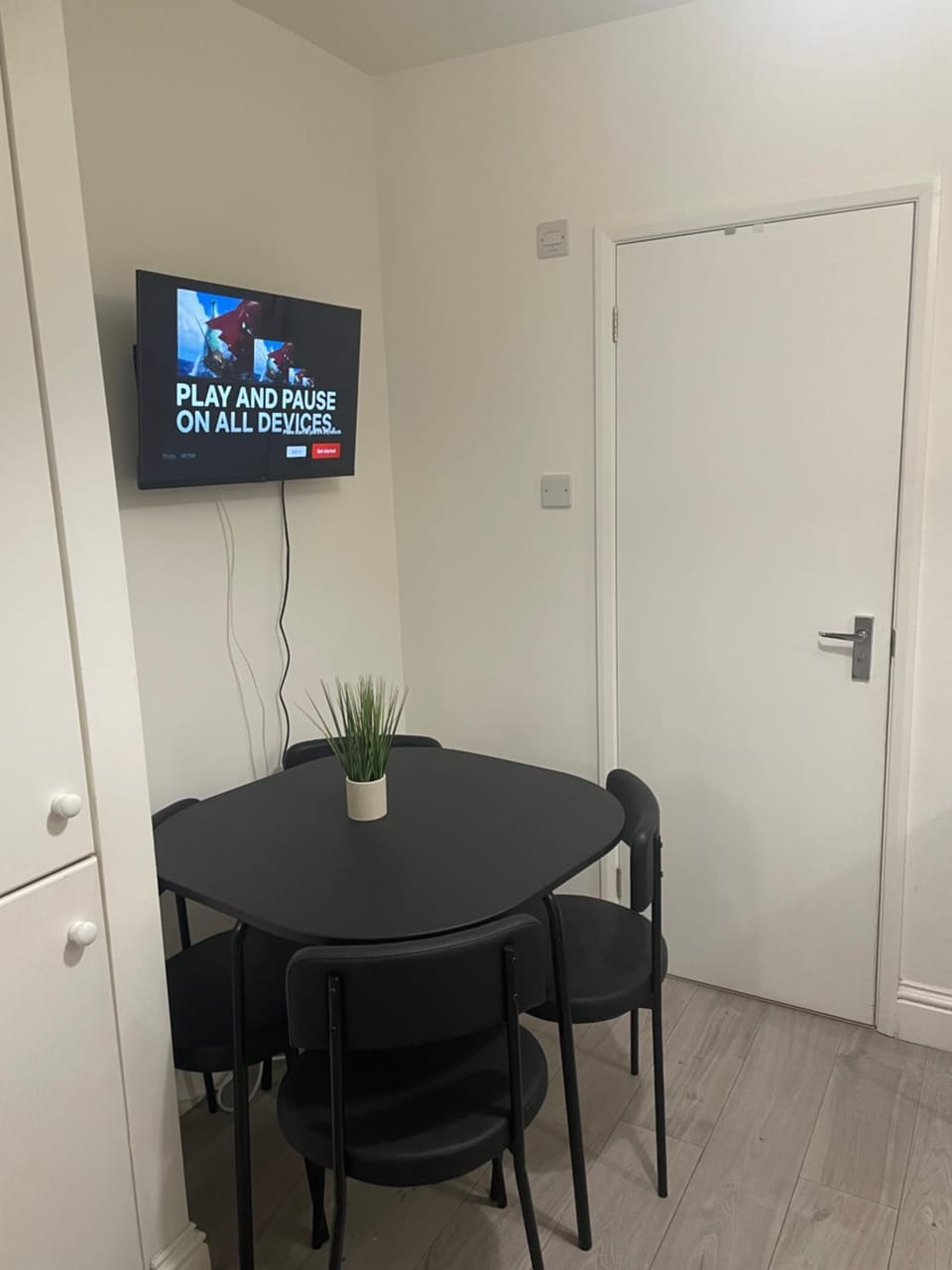 TV and multimedia, Dining area