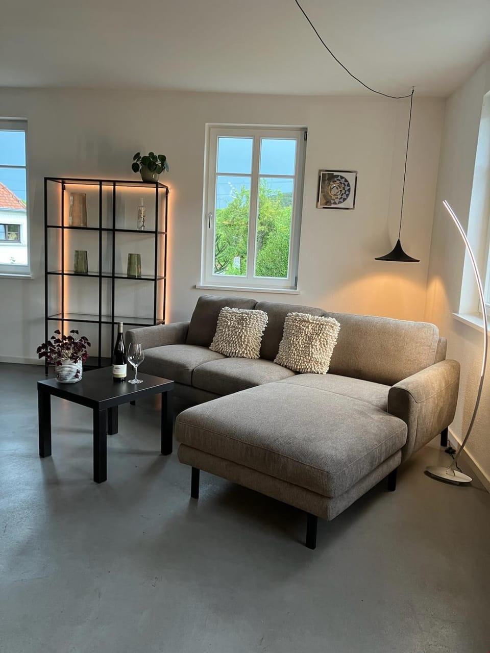 Living room, Seating area