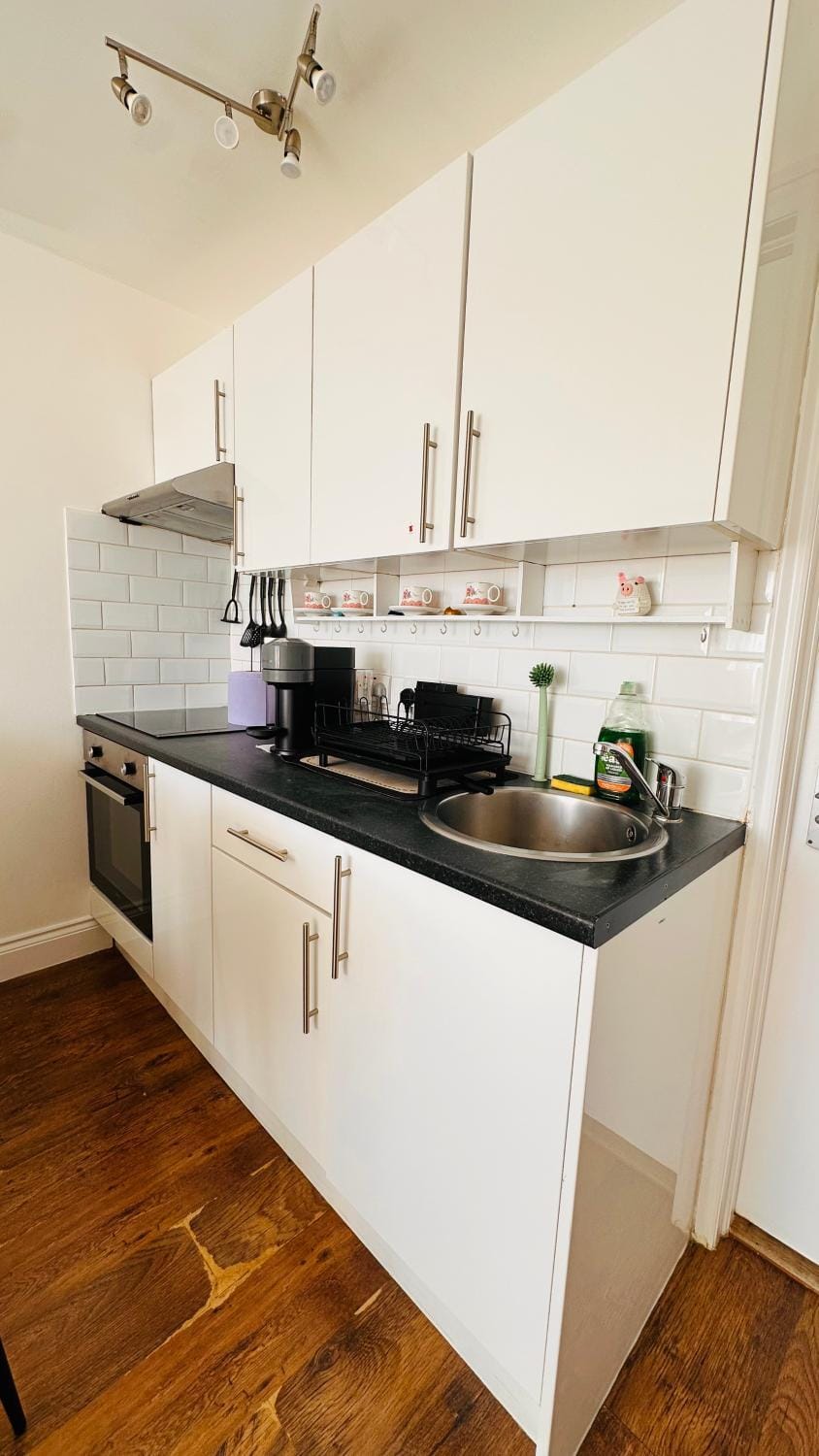 Broadway Apartment Apartment in London Borough of Ealing