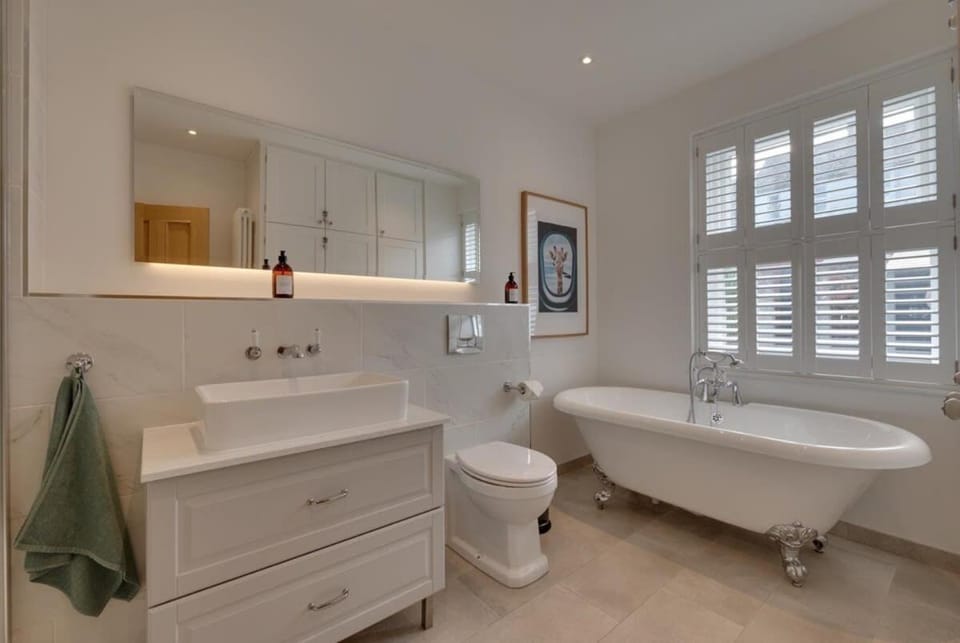 Modern & homely 2-bed - close to BEACH House in Bideford