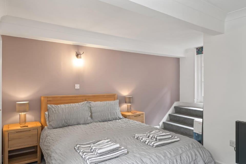 Modern Apartment in an 18th Century Cottage Apartment in Dunster