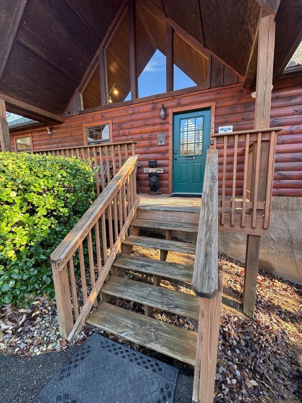 Close to Dollywood, short drive to Gatlinburg, near area attractions, gated community House in Sevier County