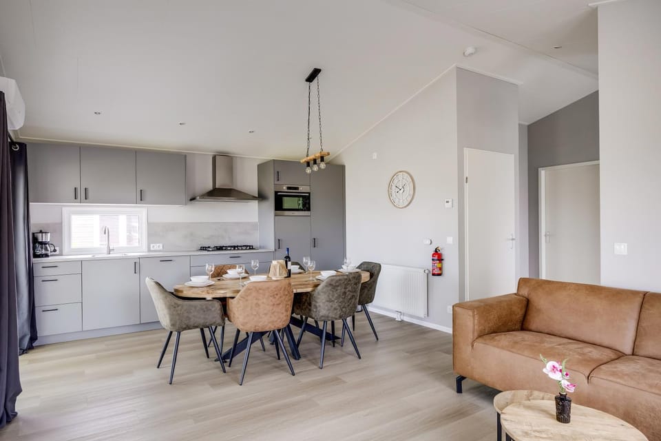 Villa Riant I 6 persoons vakantiehuis Chalet in Gelderland, Netherlands