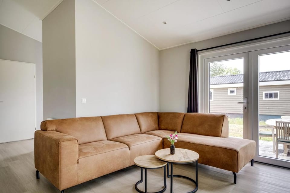 Villa Riant 63 I 6 persoons vakantiehuis Chalet in Gelderland, Netherlands