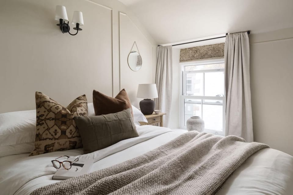 Luxury Cottage with Parking Minutes to Beach and Restaurants House in Porthleven