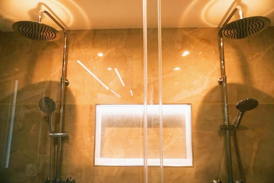 Welcome to Hidden Spa Apartment in Île-de-France