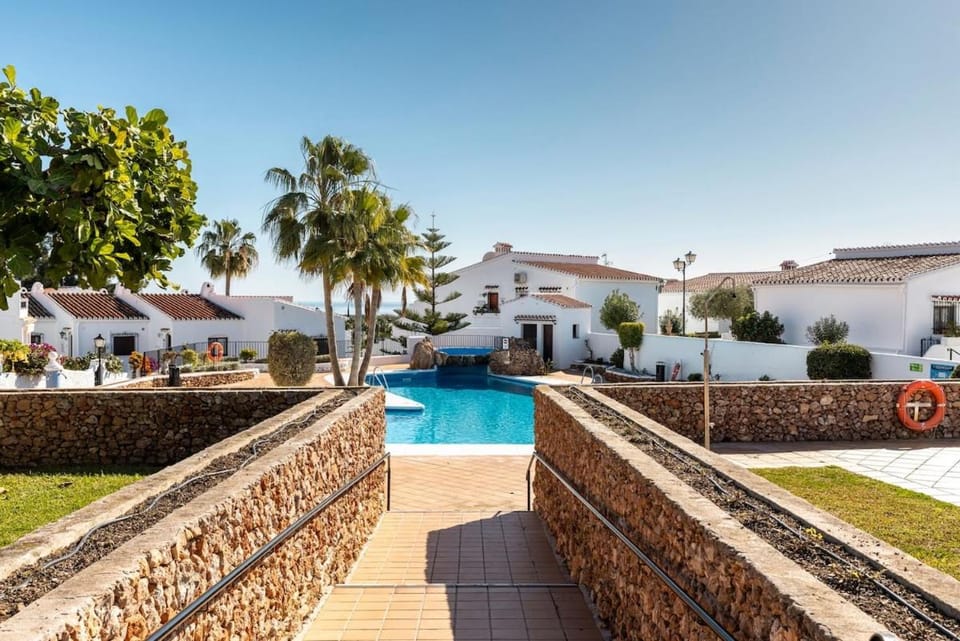 Sea View Apt Capistrano Village Nerja Apartment in Nerja