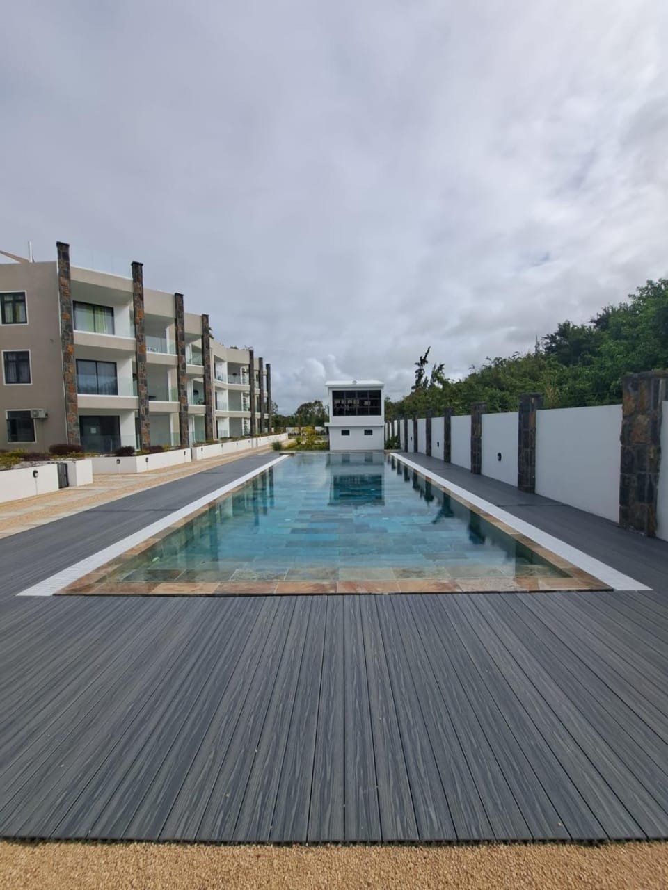 Property building, Swimming pool, Swimming pool