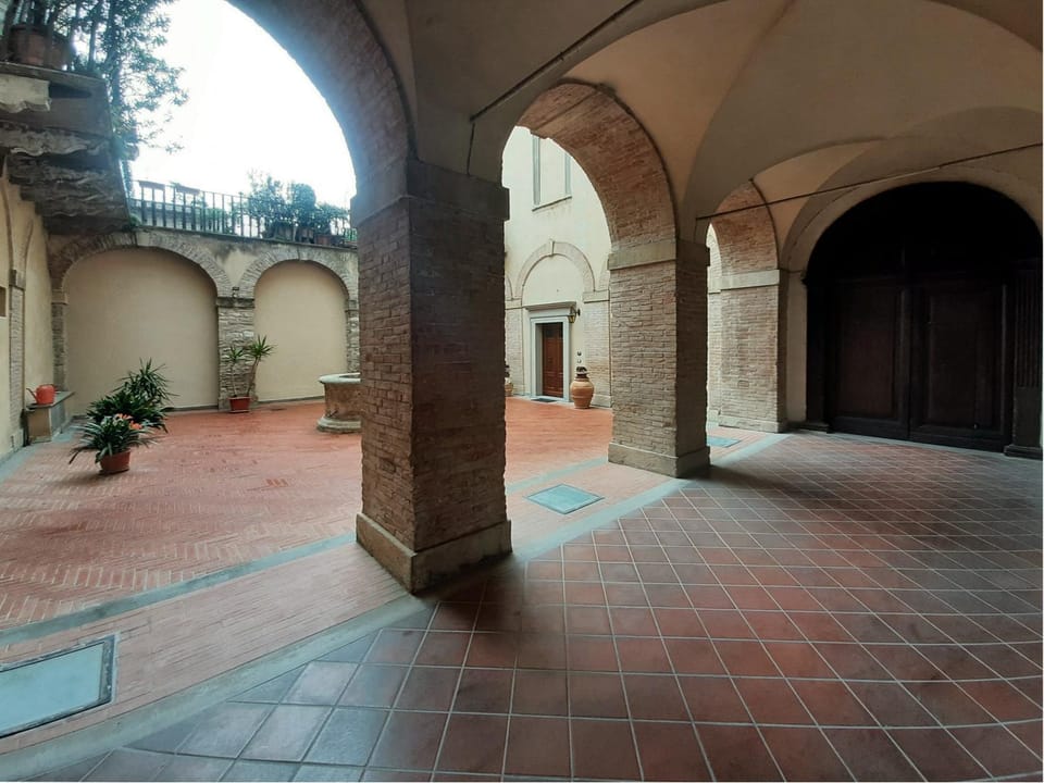 Inner courtyard view