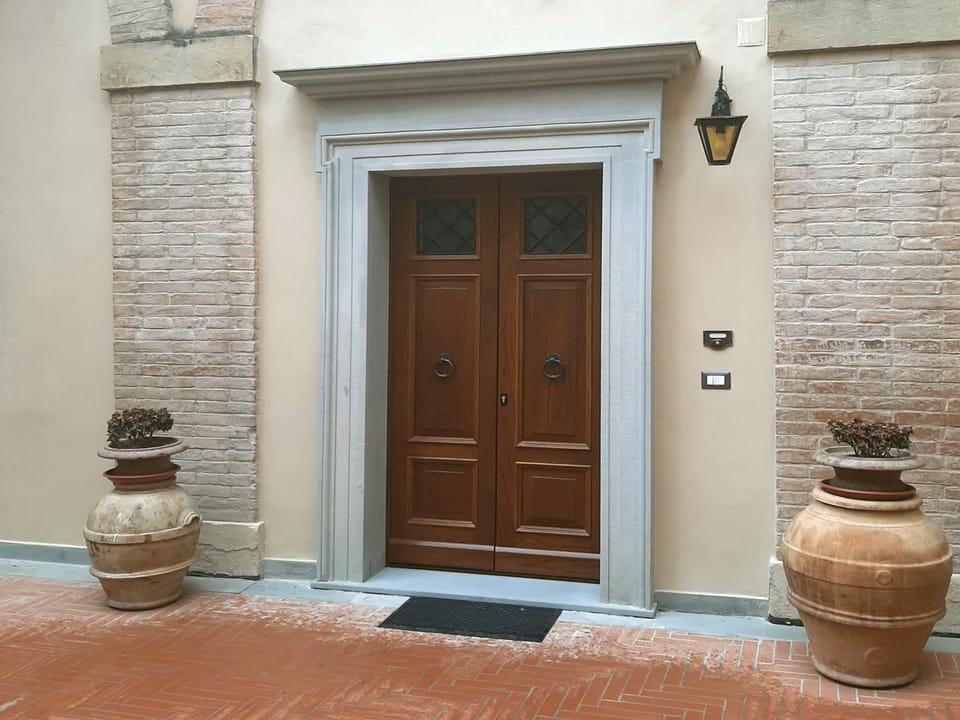 Inner courtyard view