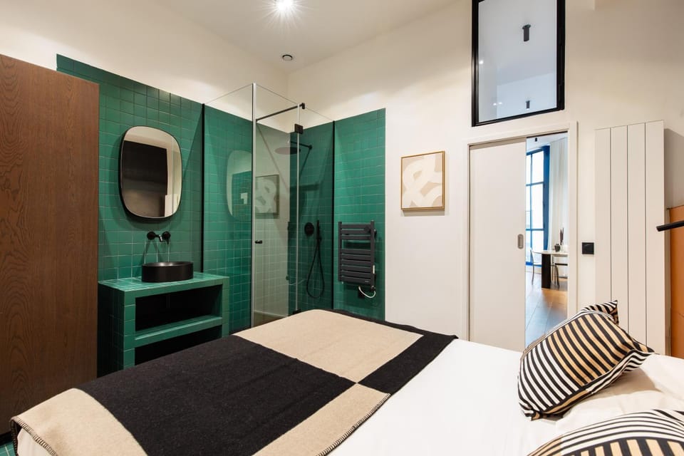 Bathroom, Bedroom