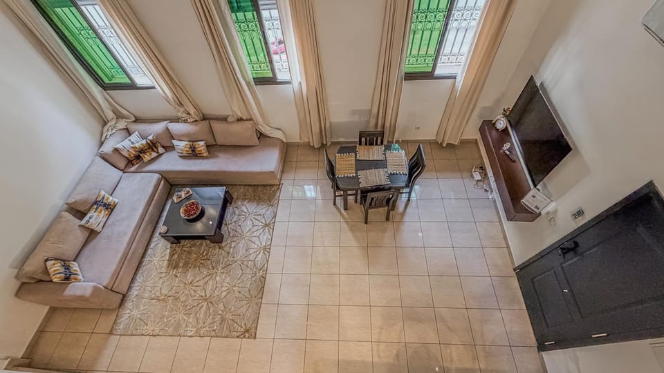 Communal lounge/ TV room, Living room