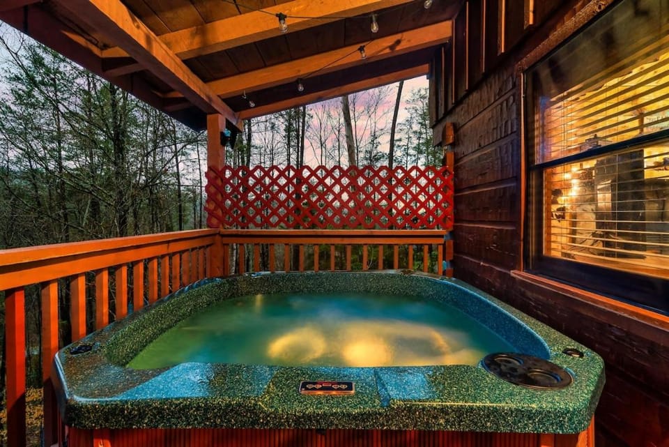 Serenity Retreat House in Sevier County