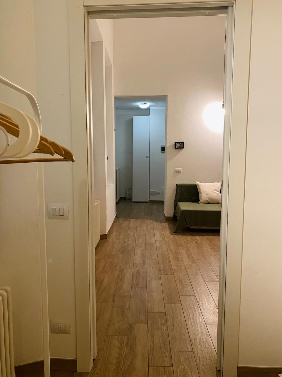 Photo of the whole room, wardrobe