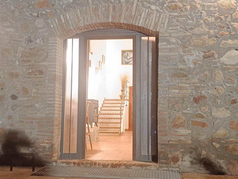 Masía Can Janàs Country House in Vallès Occidental