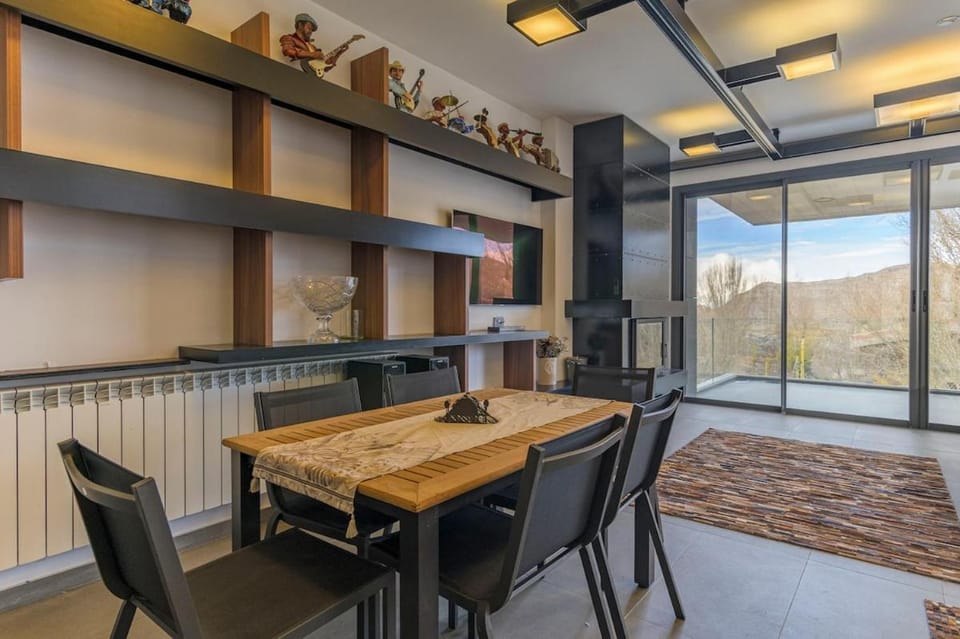 Lovely 1 BR Home in Faqra Apartment in Africa
