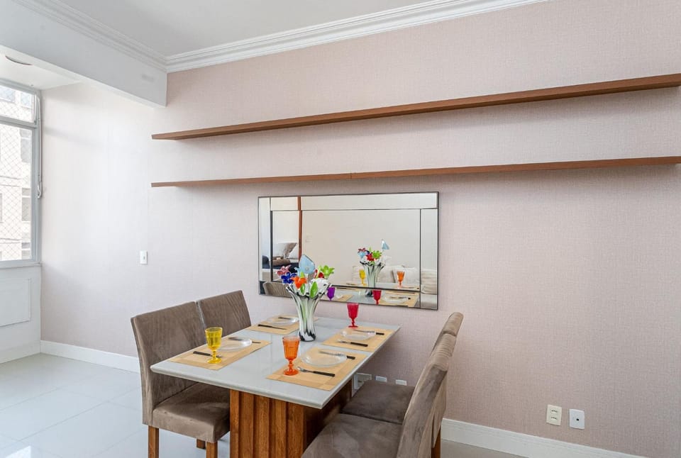 Communal lounge/ TV room, Living room, Dining area