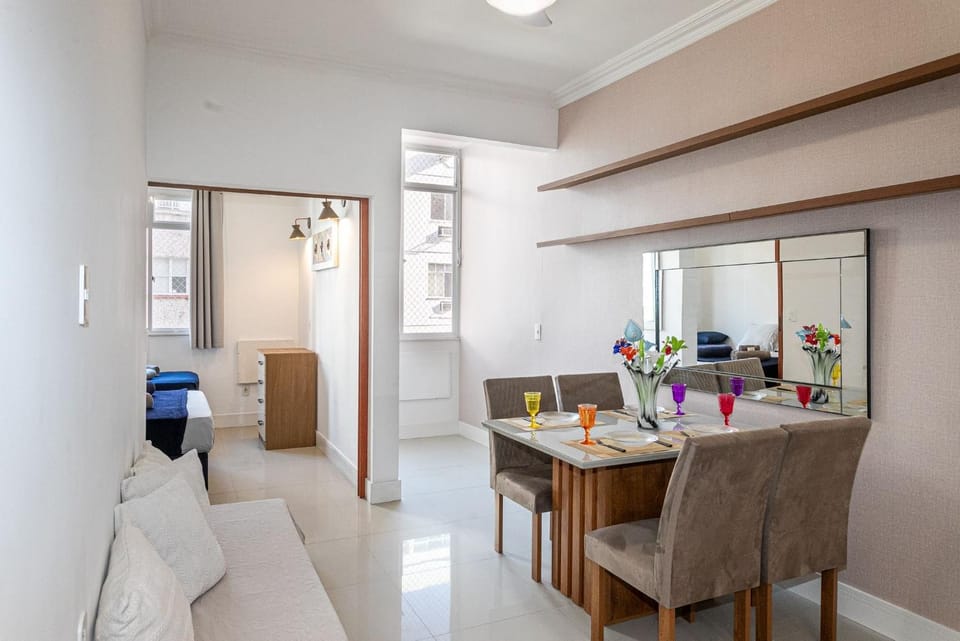 Communal lounge/ TV room, Living room, Dining area