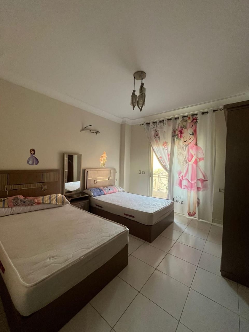 Cozy large apartment 200 Sqm 3 bedroom AC & WIFI Apartment in Egypt