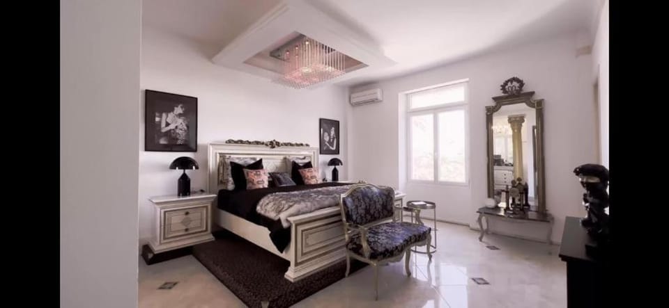 Villa LOUISIANE Villa in Saint-Raphael