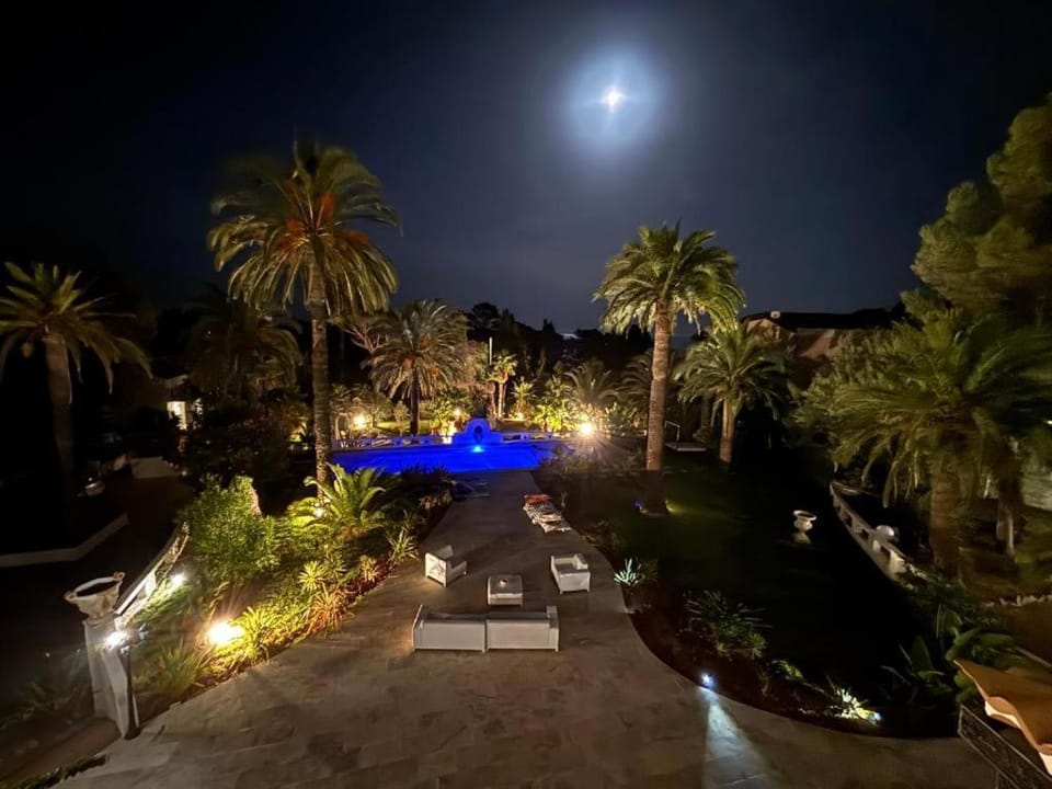 Villa LOUISIANE Villa in Saint-Raphael