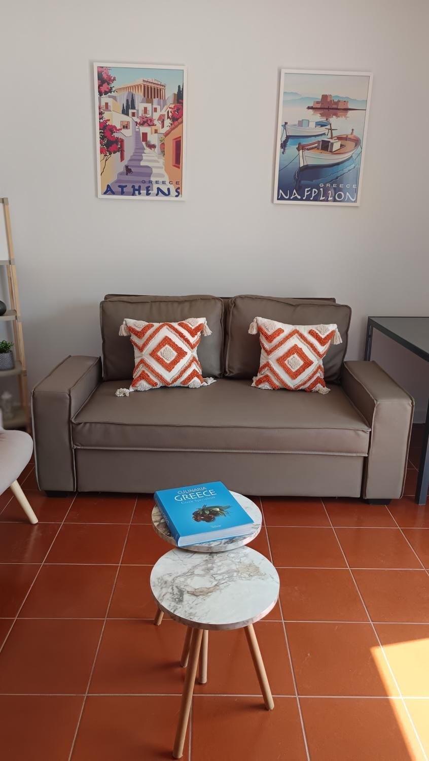 Sea Breeze Apartment Apartment in East Attica Regional Unit, Greece