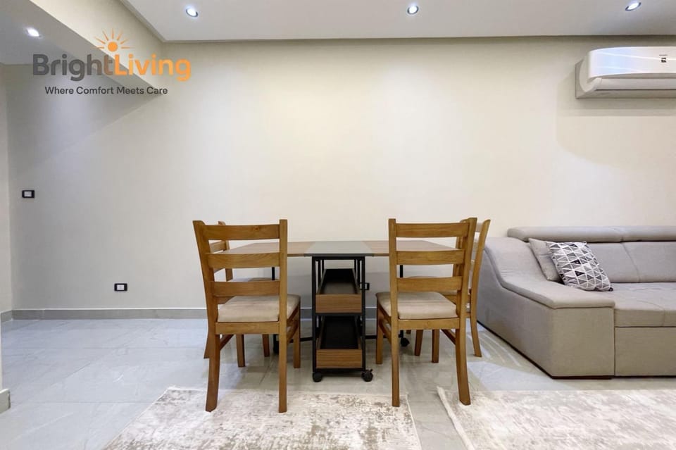 Living room, Seating area, Dining area, air conditioner