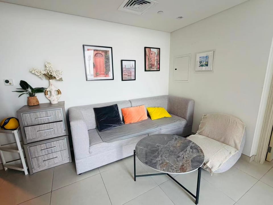1BR, Afnan 2, Midtown, Dubai Production City Apartment in Dubai