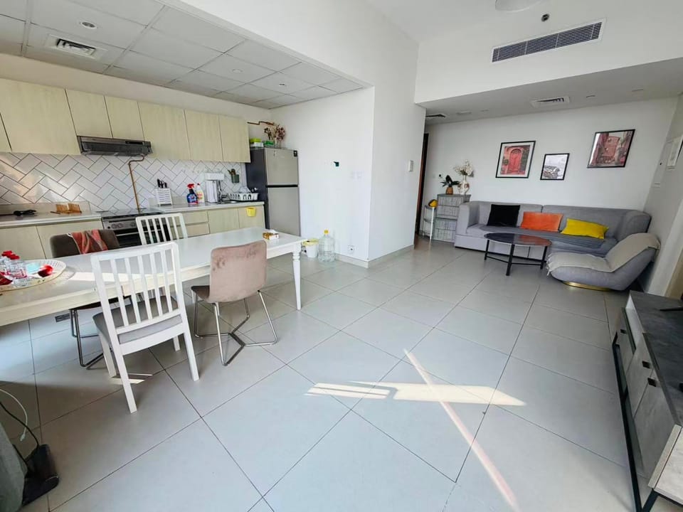 1BR, Afnan 2, Midtown, Dubai Production City Apartment in Dubai