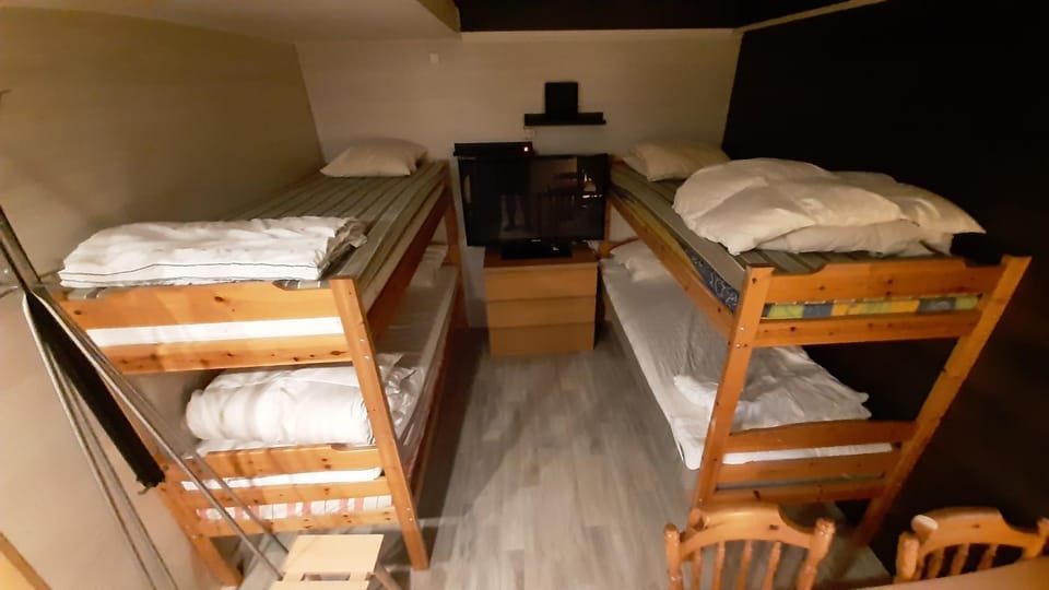 TV and multimedia, Bedroom, bunk bed