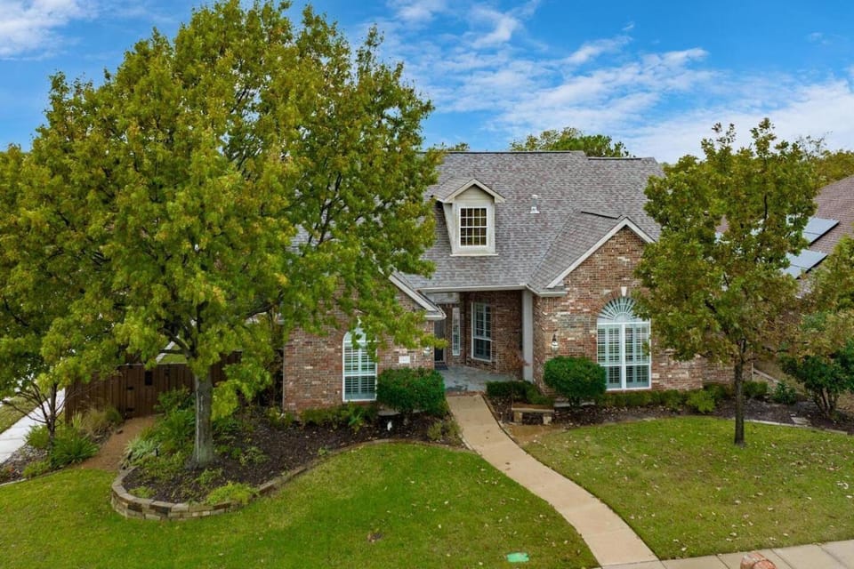 Rockwall Urban Oasis-Pool/Spa/Games/Park/Lakeside House in Rockwall