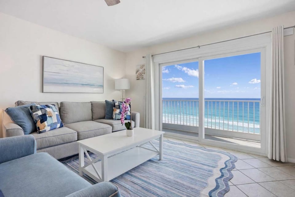 The Summit 926 - One Bedroom Beachfront Condo House in Panama City Beach